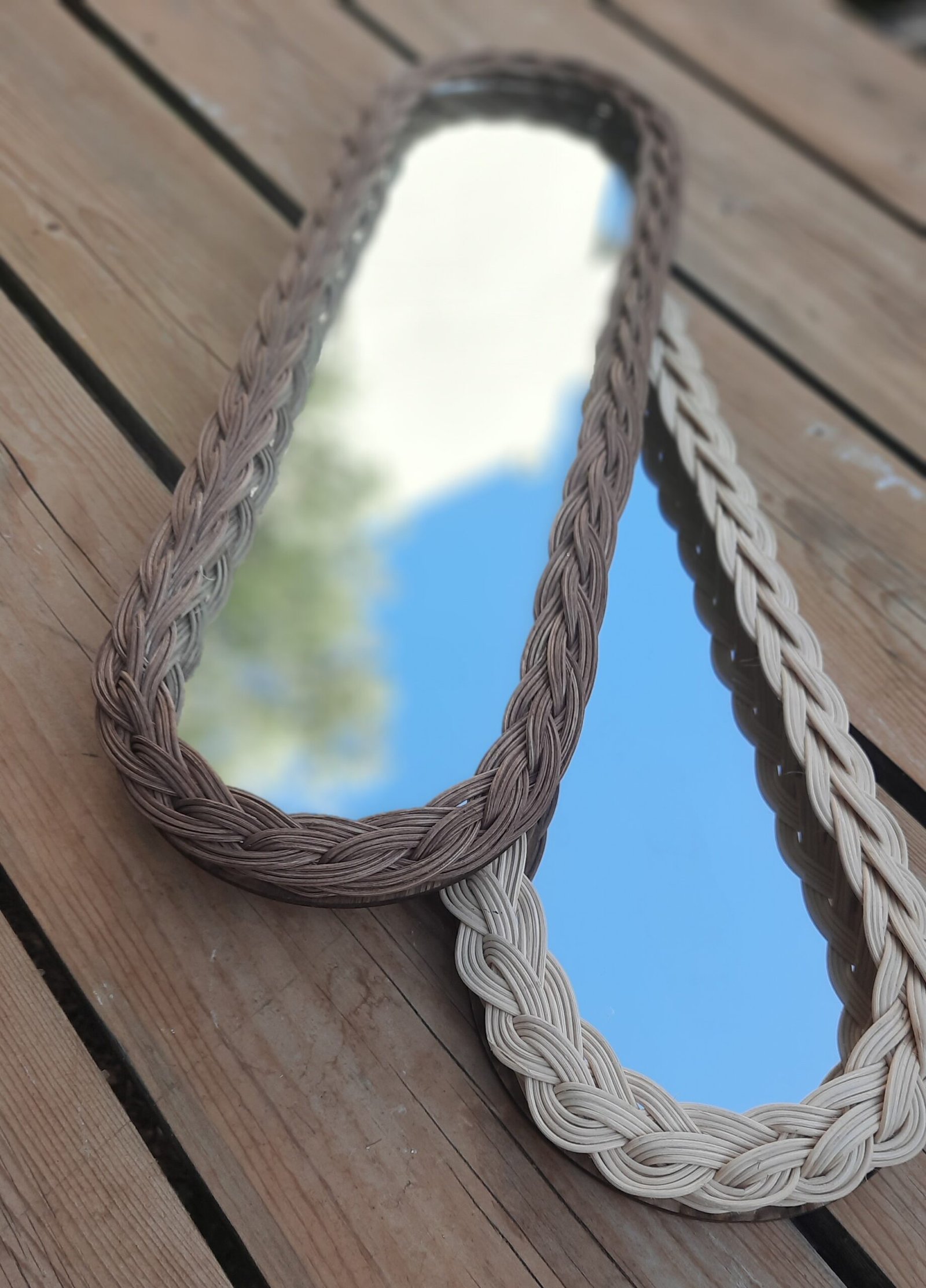 RATTAN AYNA SUNUMLUK