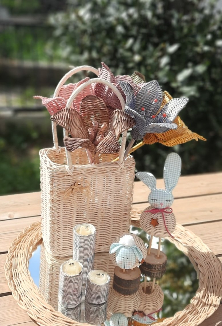 RATTAN ÇİÇEK ÇANTASI