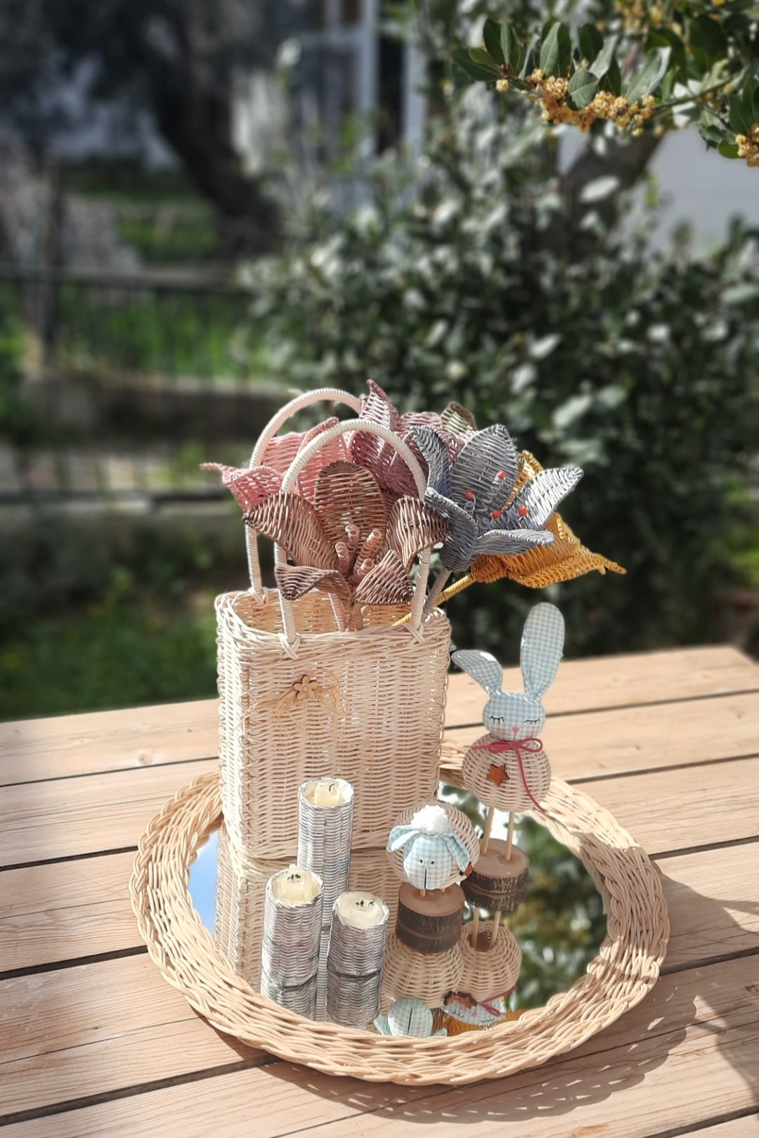 RATTAN ÇİÇEK ÇANTASI