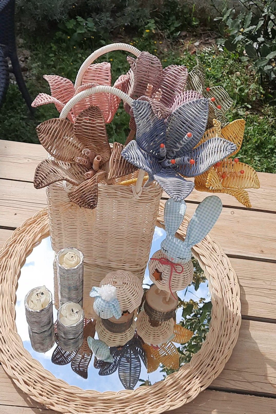 RATTAN LİLYUM ÇİÇEK - Görsel 3