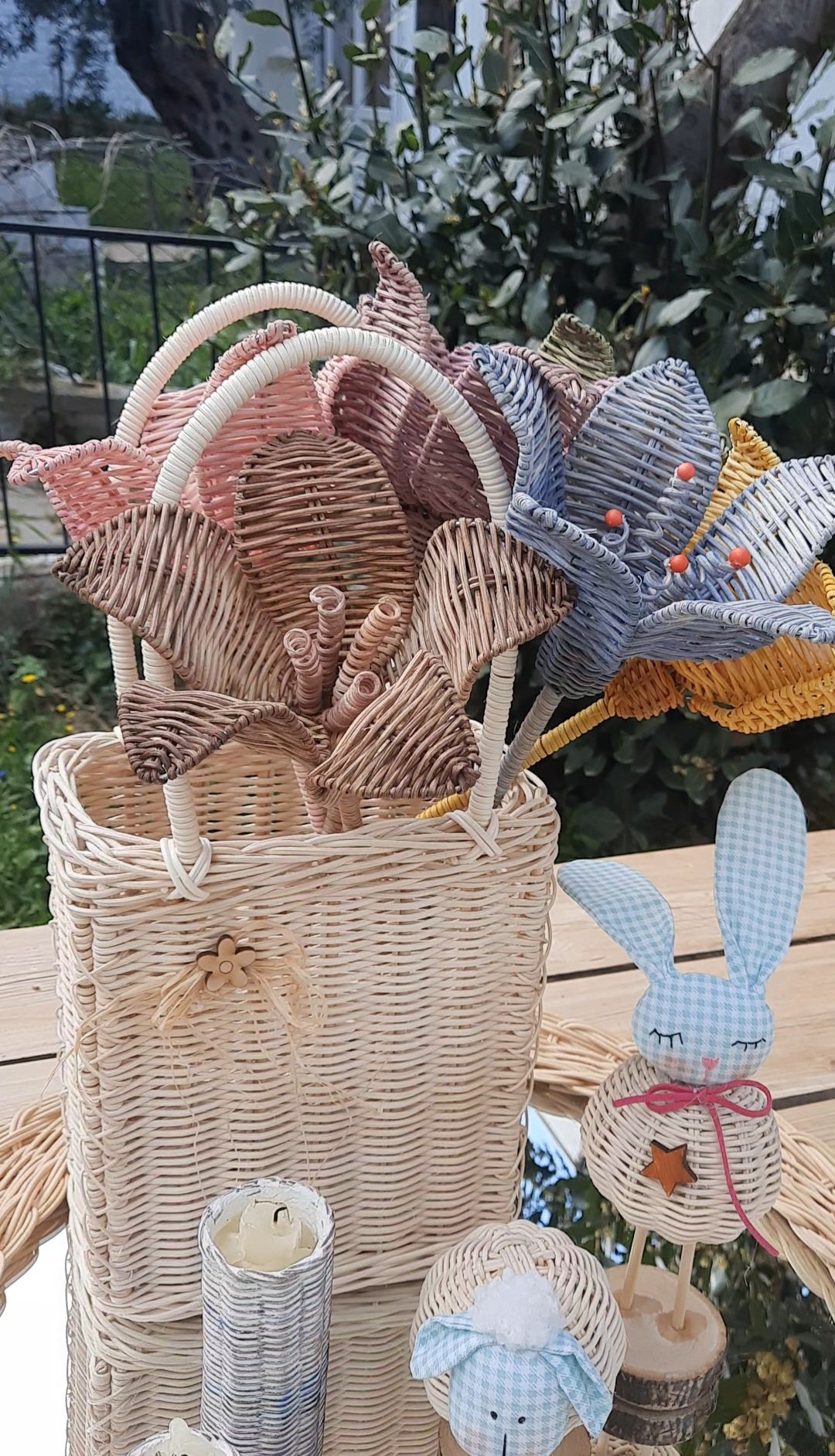 RATTAN LİLYUM ÇİÇEK