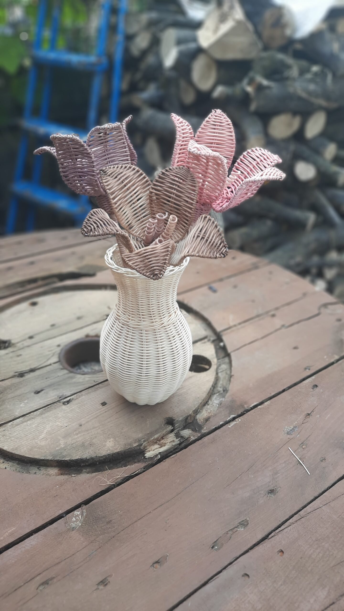 RATTAN BELLA VAZO
